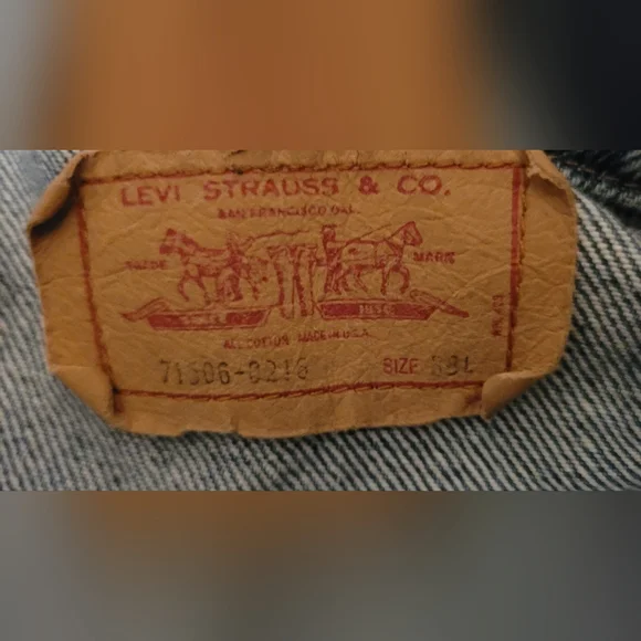 *SOLD* 38L 100% Cotton Vintage Denim Levi's Jacket - Picture 5 of 7